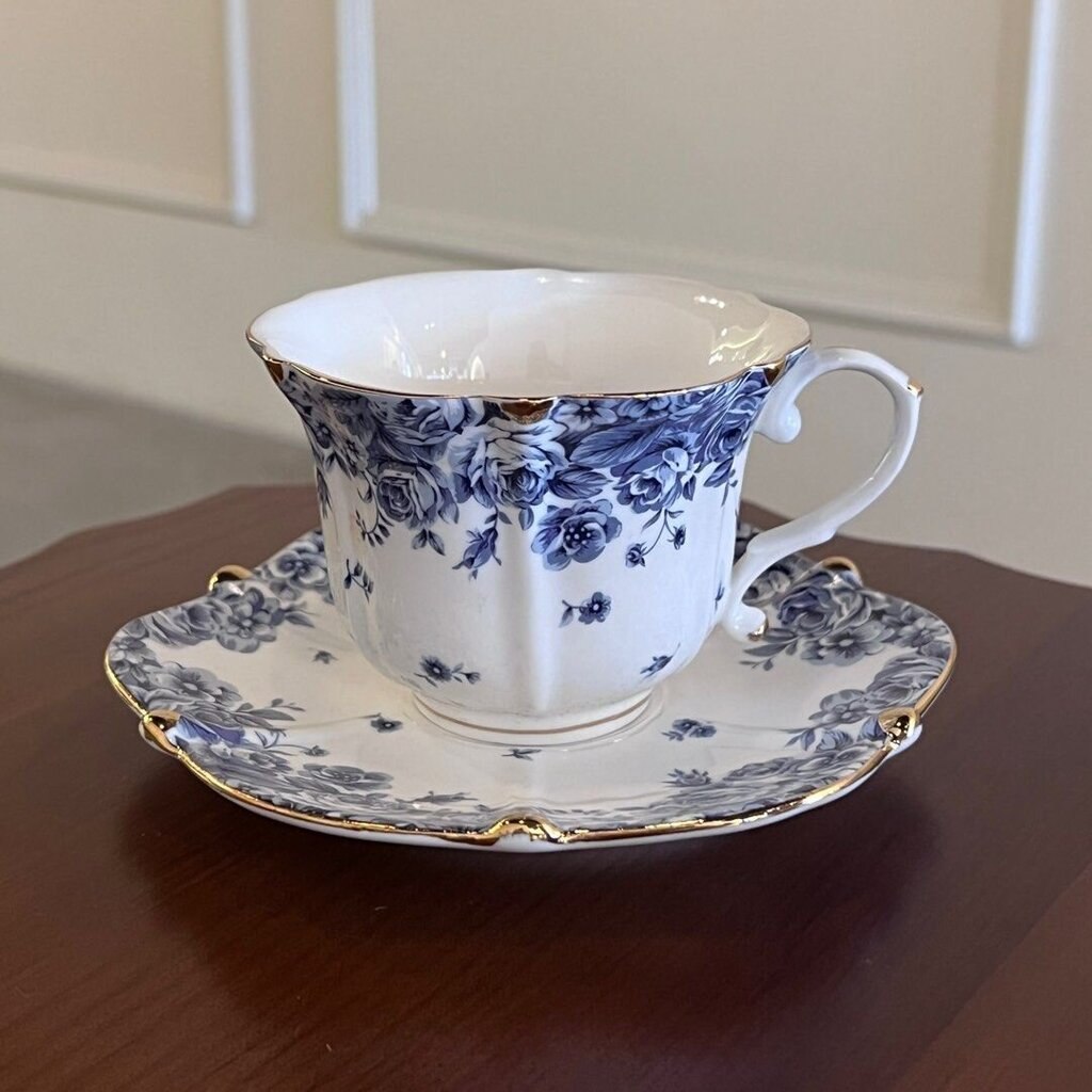 Vintage Blue Rose Tea Set