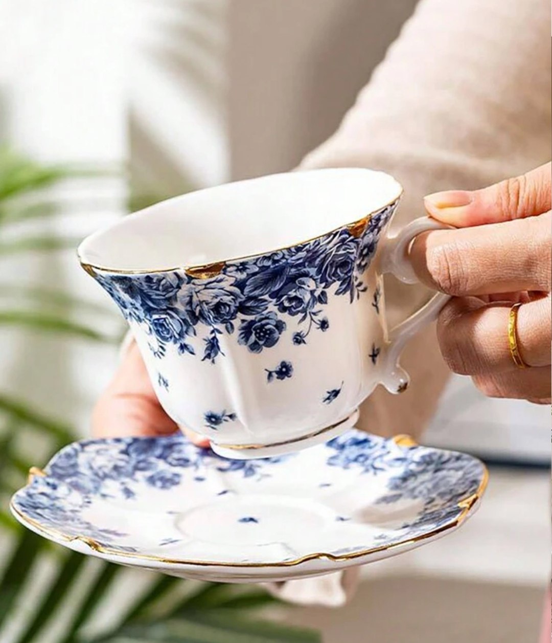 Vintage Blue Rose Tea Set