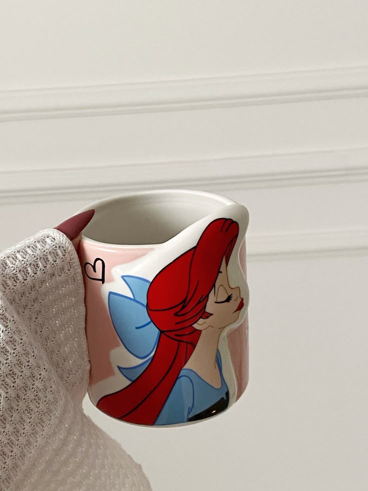The Royal Romance Kissing Mugs