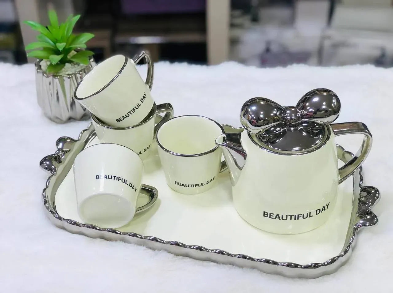 Beautiful Day Tea Set