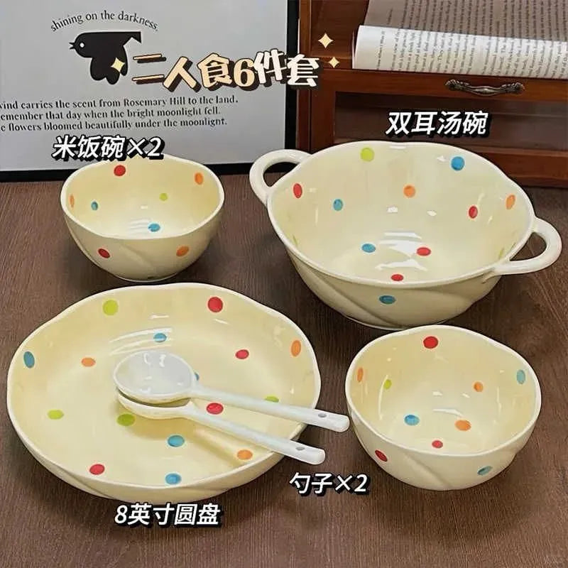 Polka Dots Dinner Set