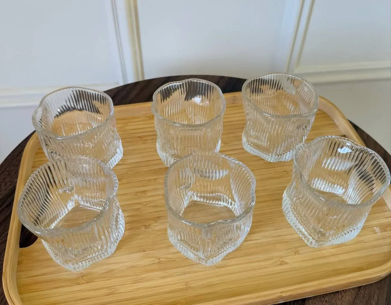 Wavy Glass Cups Set