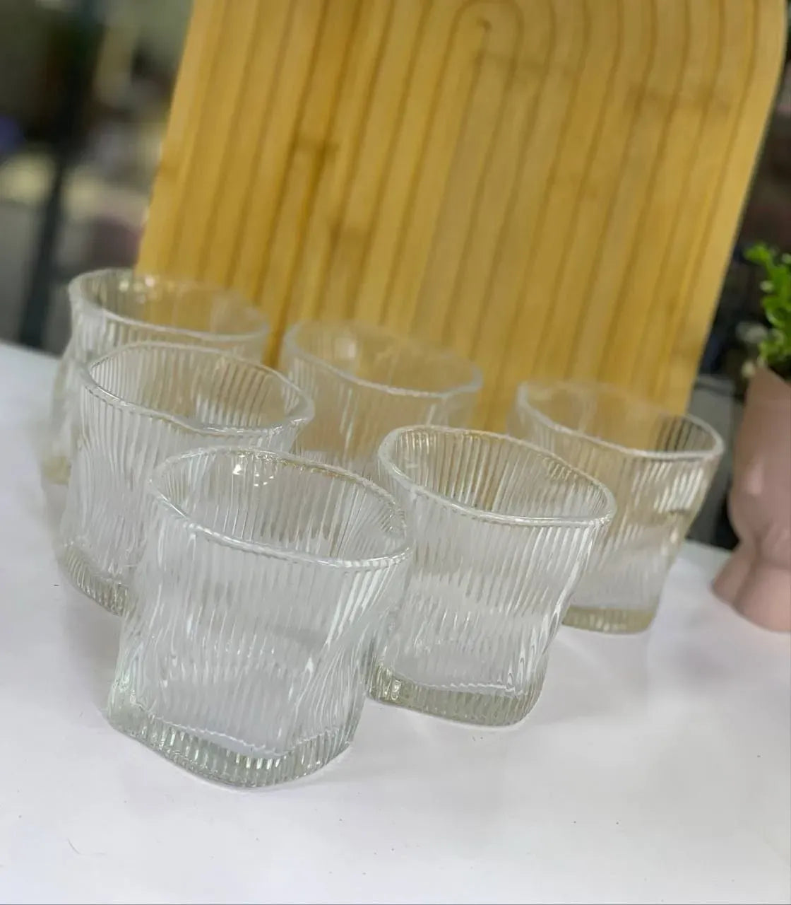Wavy Glass Cups Set