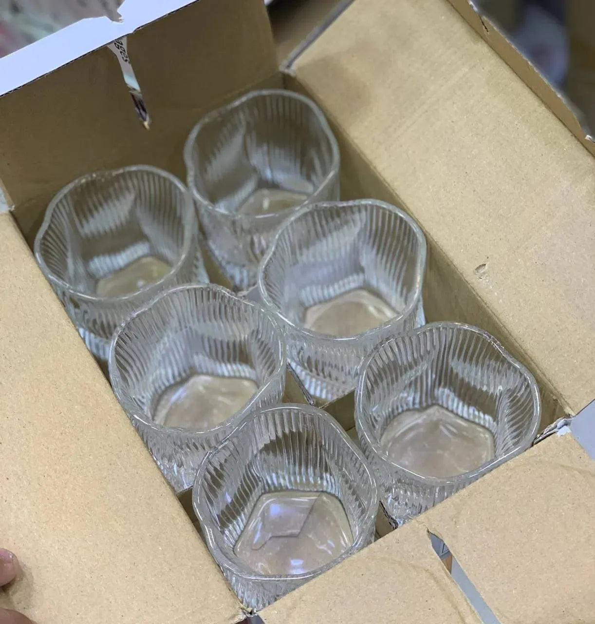 Wavy Glass Cups Set
