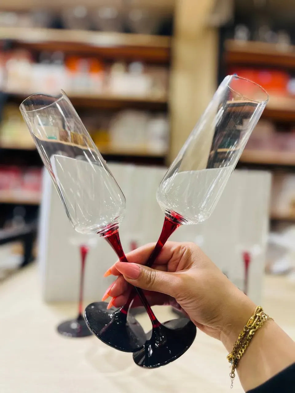 Red Black Stem Cups