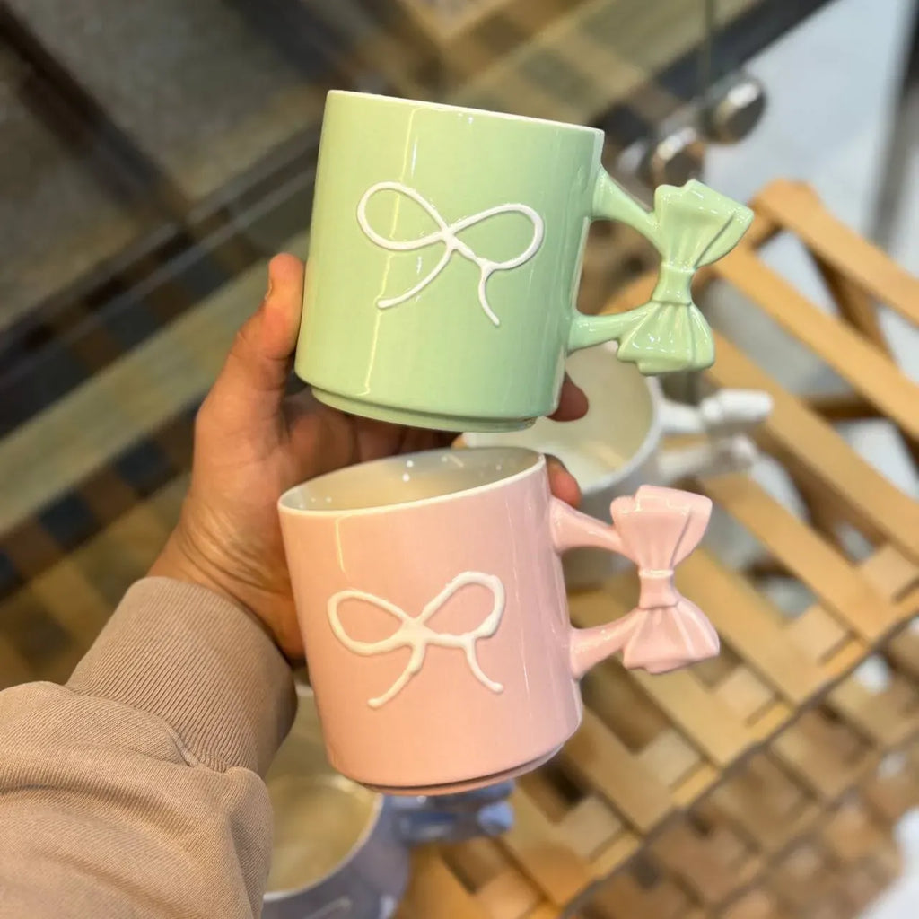 Porcelain Bow Mug