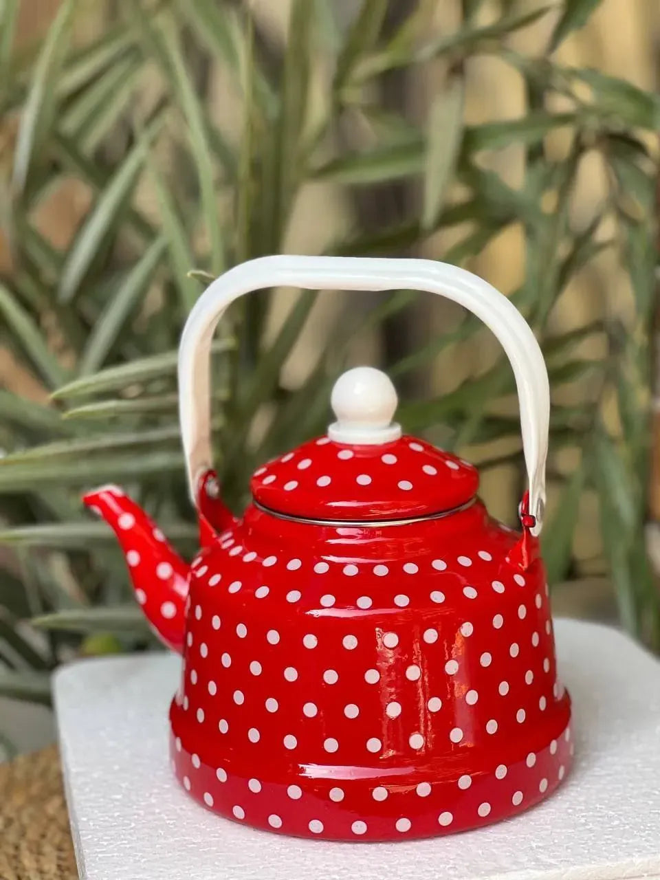 Dotted Tea Kettle
