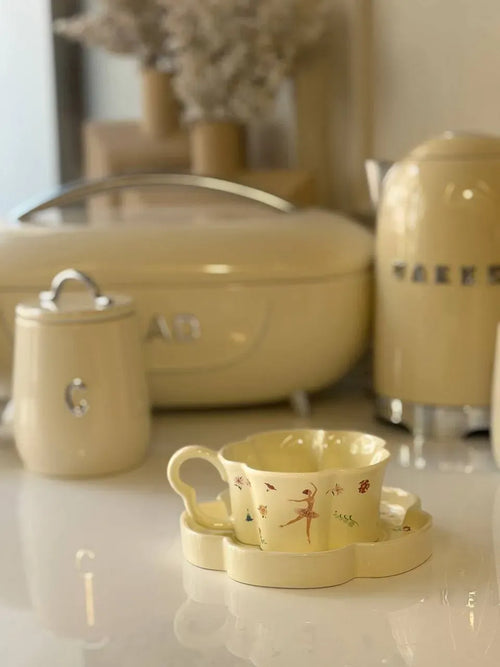 Ballerina Scalloped Mug