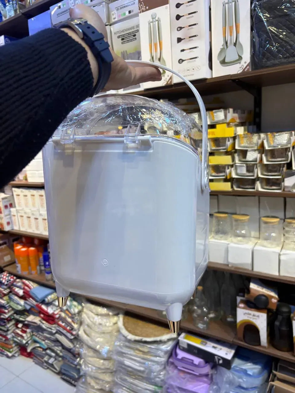 Capsule Makeup Organizer