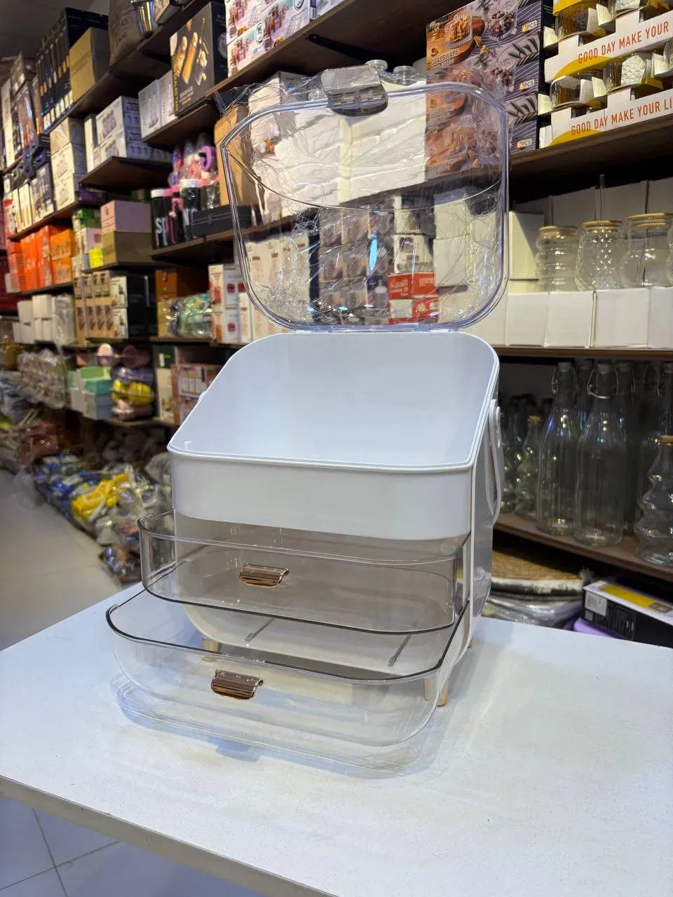 Capsule Makeup Organizer