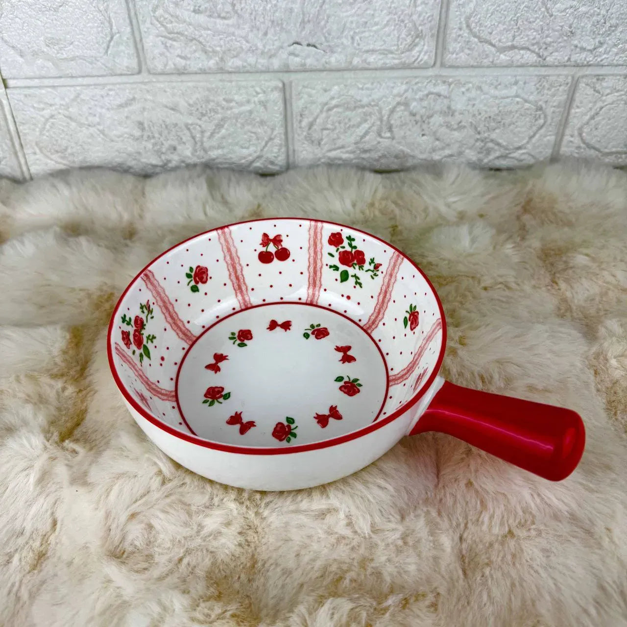 Handled Noodle Bowl