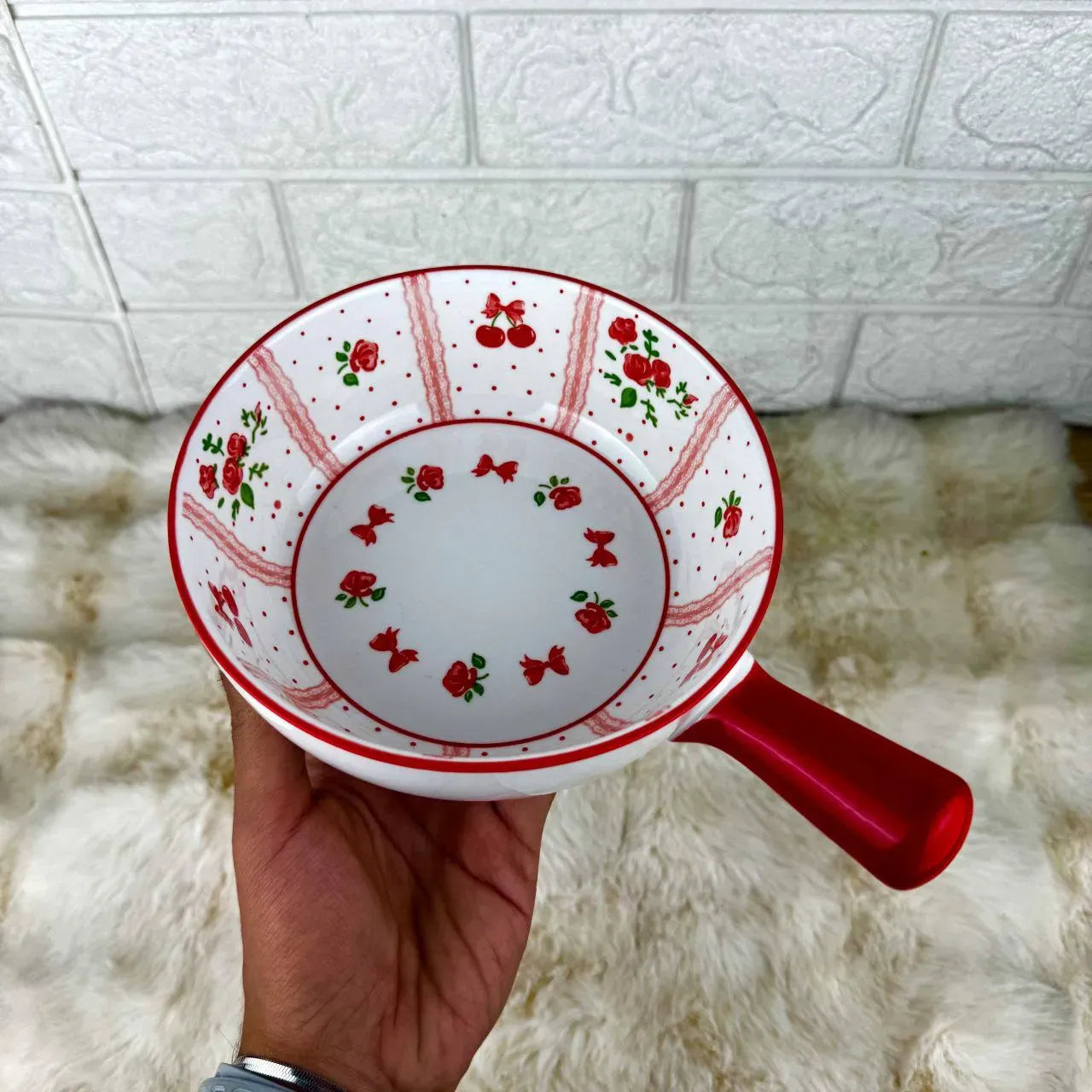Handled Noodle Bowl