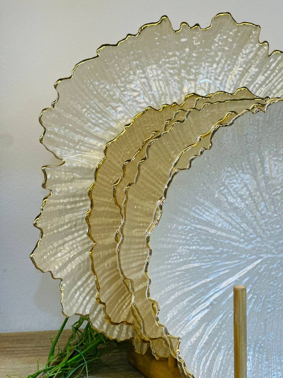 Gold edage- Flower Plates