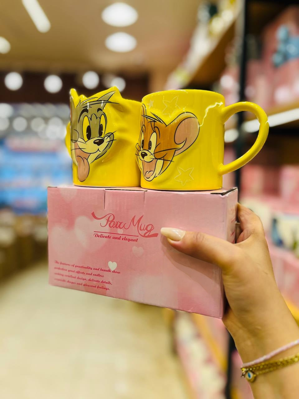 Tom Jerry  yellow mugs