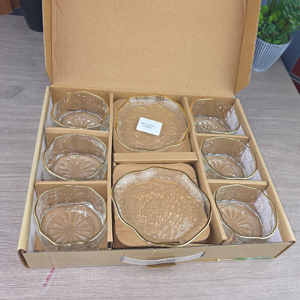 Vintage Gold Rim Set
