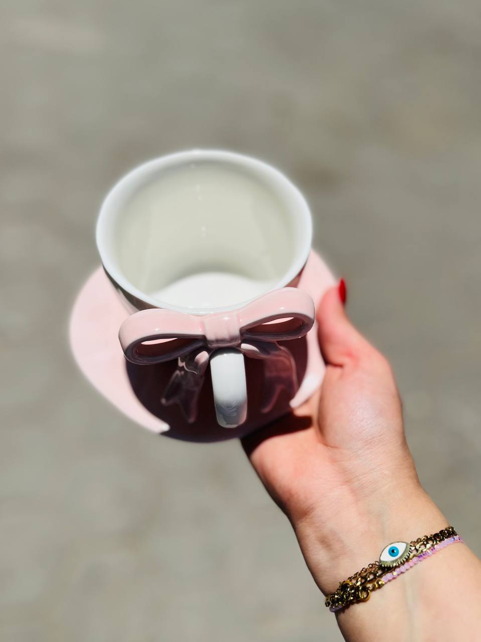Pearl Coquette Bow Teacup