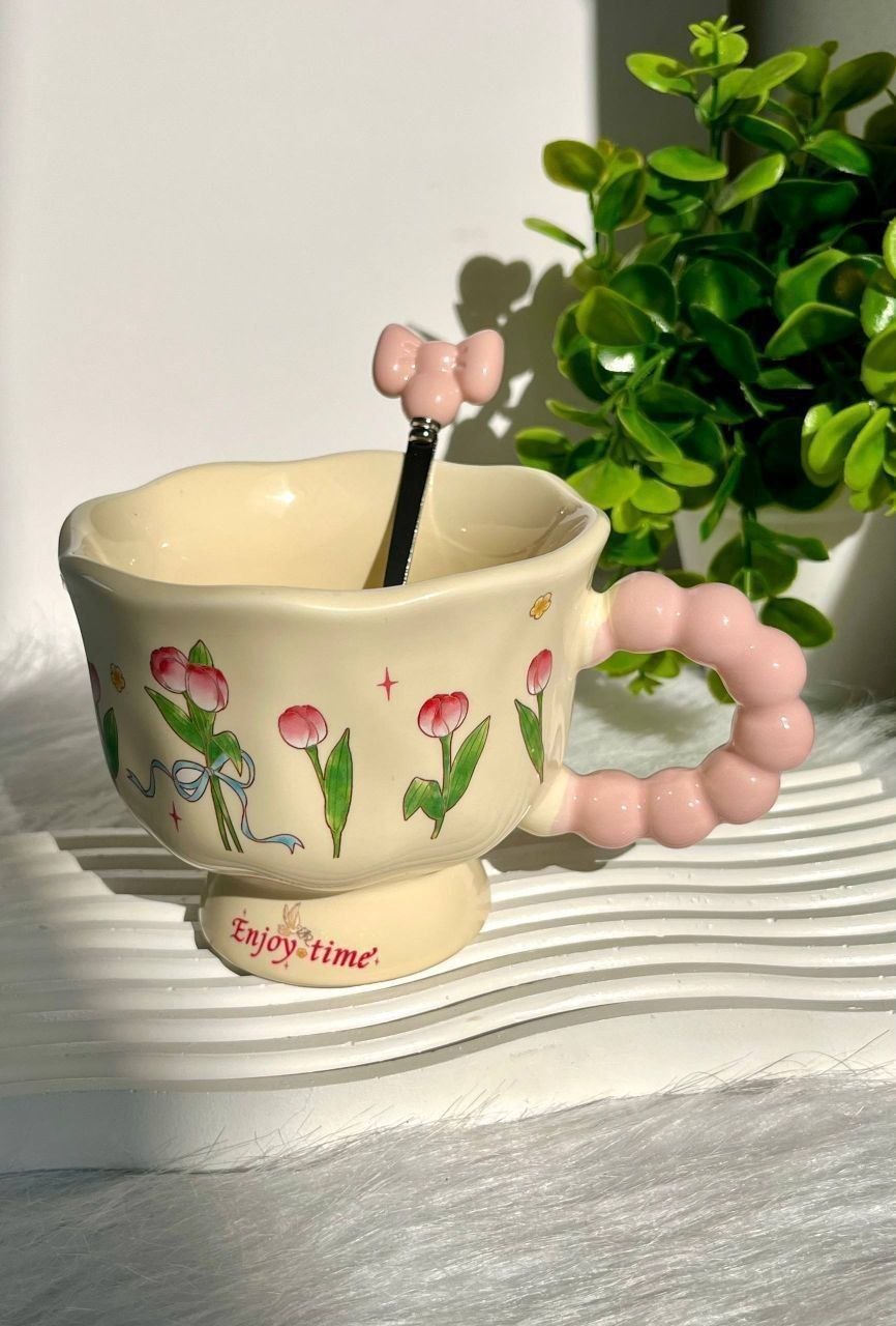 Cottage Tulip Mug