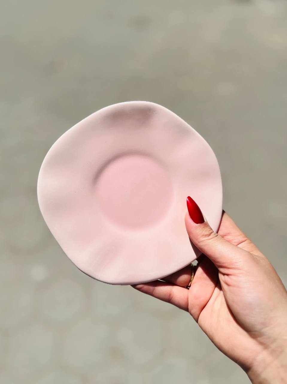 Pearl Coquette Bow Teacup
