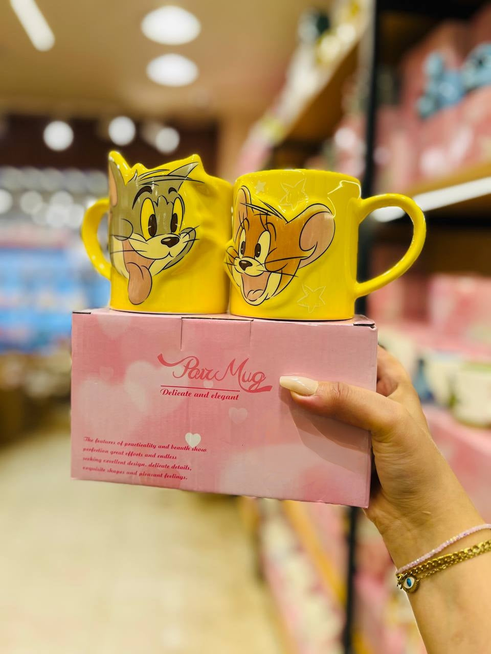 Tom Jerry  yellow mugs