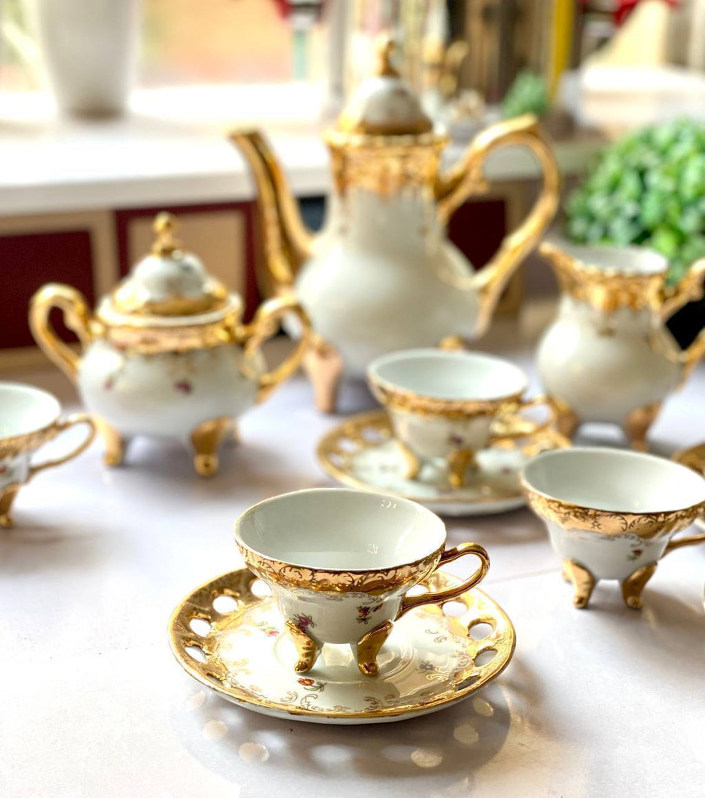 Royal Vintage Coffee Set