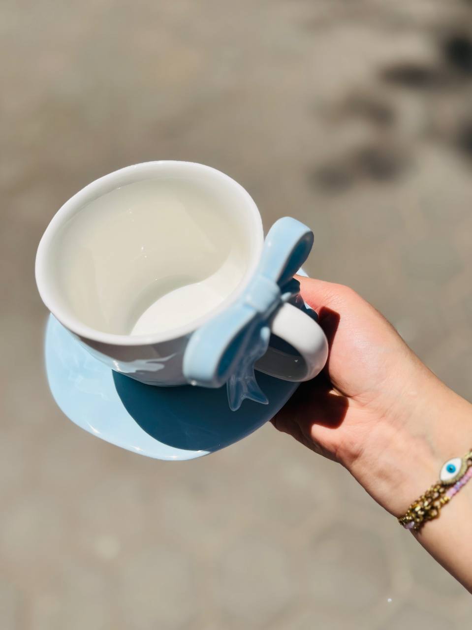 Pearl Coquette Bow Teacup