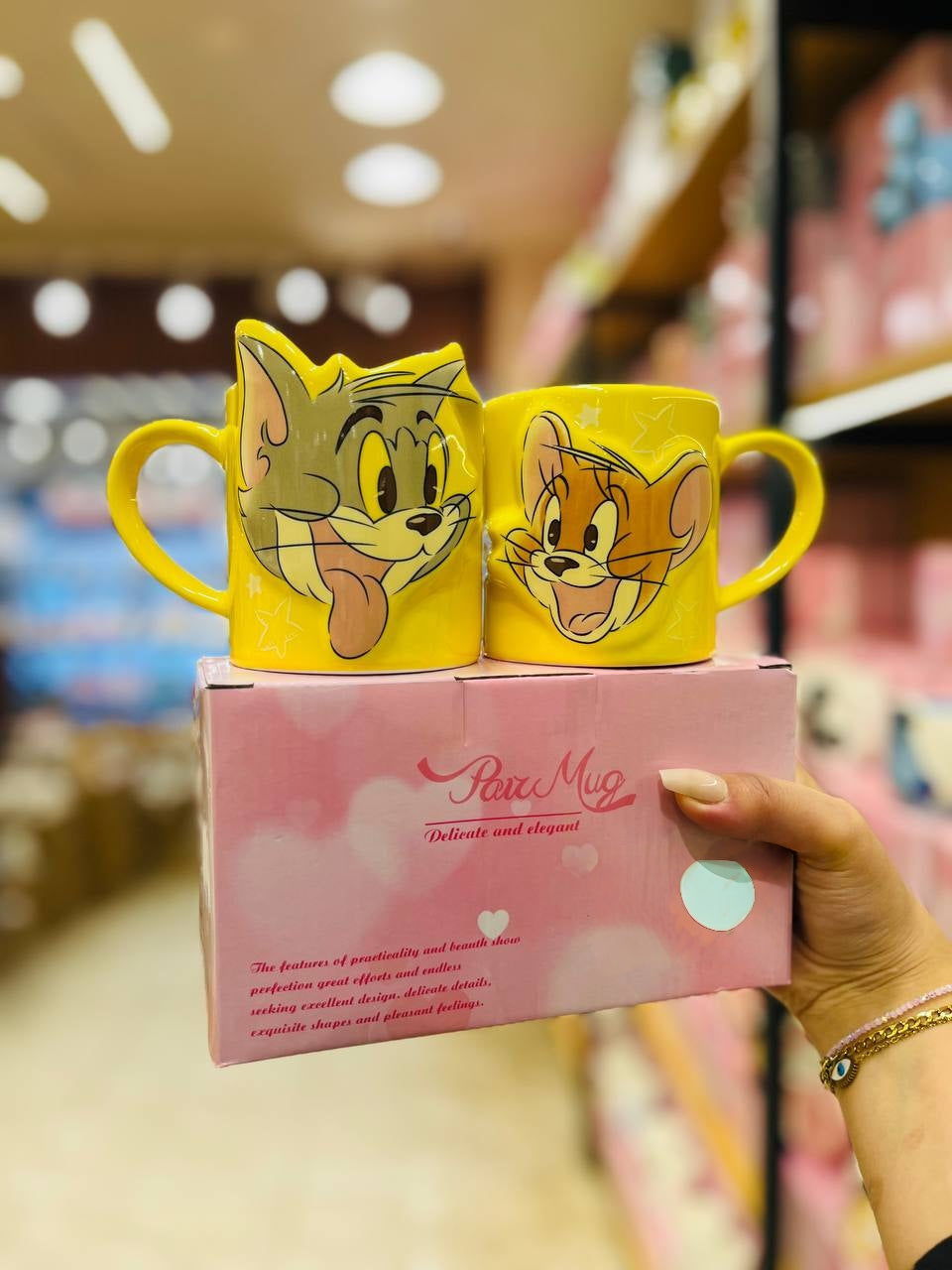 Tom Jerry  yellow mugs