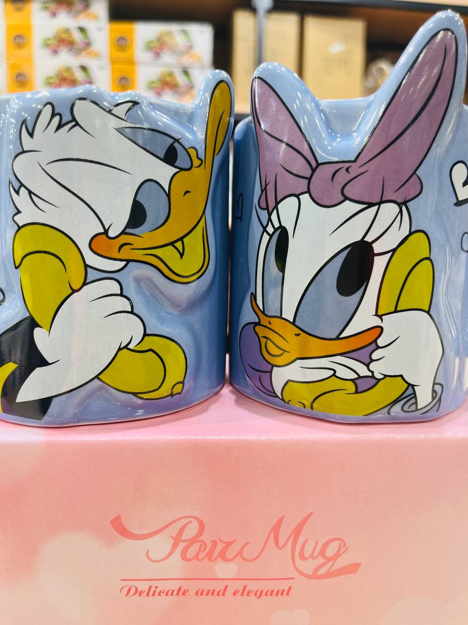 Donald & Daisy Duck Couple Mug Set