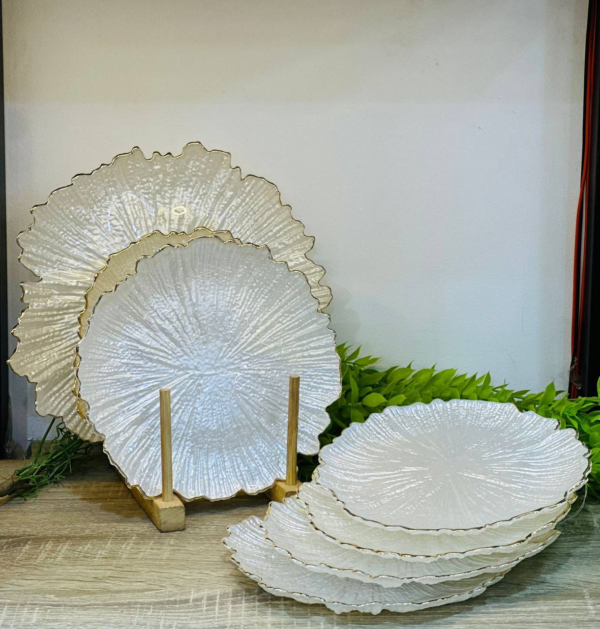 Gold edage- Flower Plates
