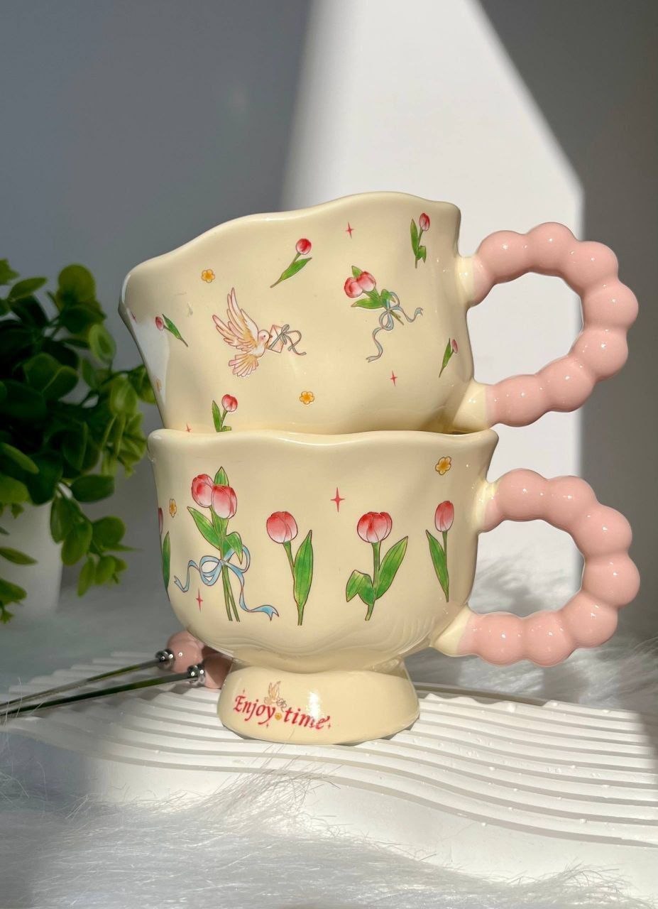Cottage Tulip Mug