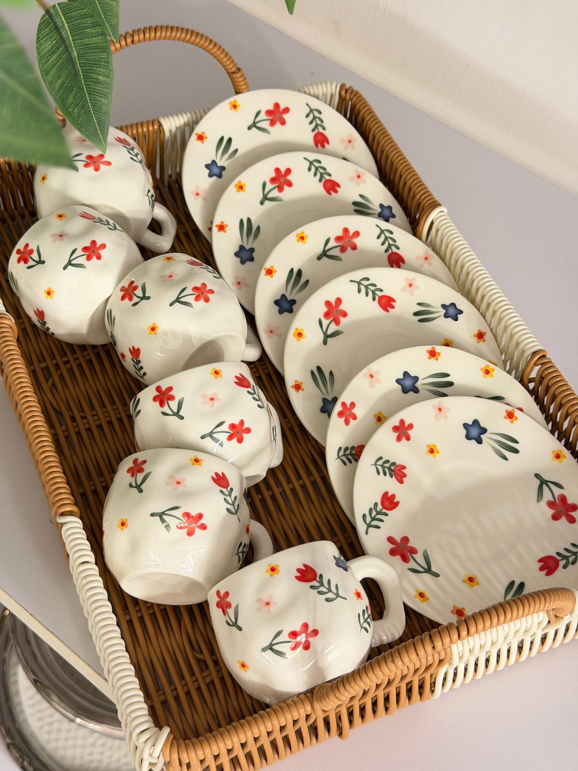 طقم فناجين "ڤينتج فلورا" (Vintage Flora)