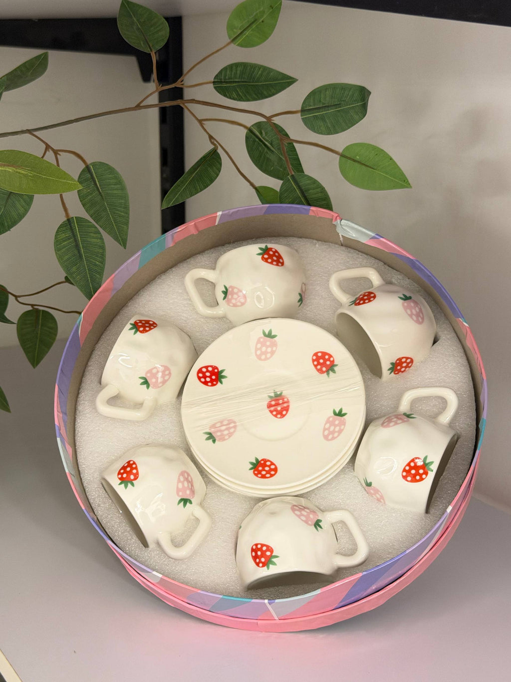 طقم فناجين "سويت ستروبري" (Sweet Strawberry)