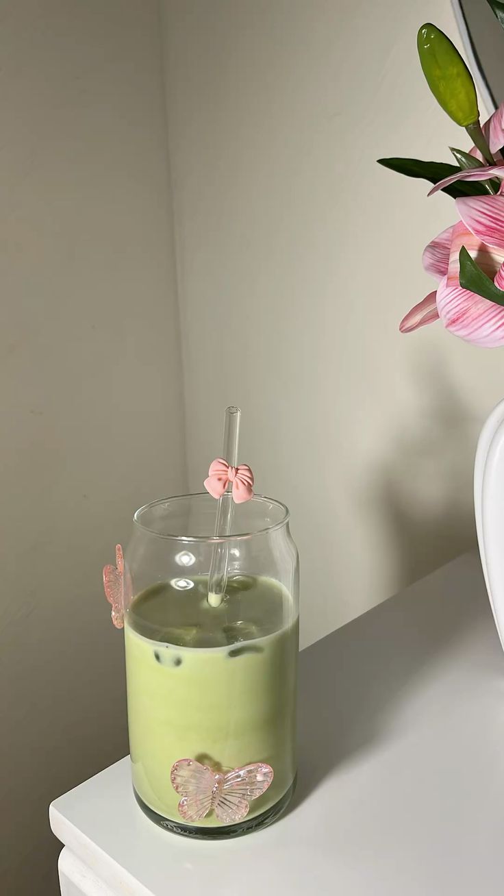 Dreamy Butterfly Glass Tumbler
